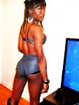 ASHLEY_ZOE